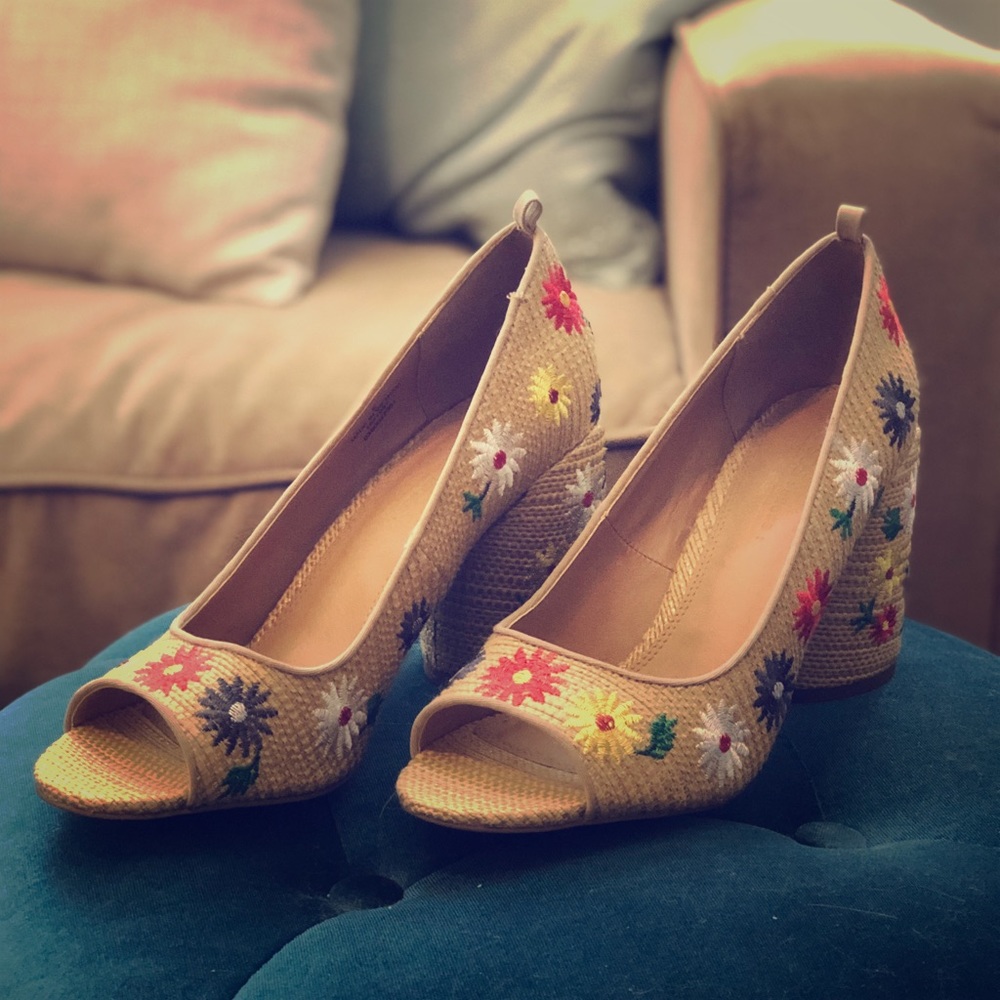 Embroidered Peep Toe Heels